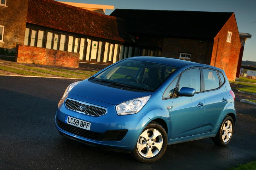  Kia Venga 2010 года  (фото 154 из 199)